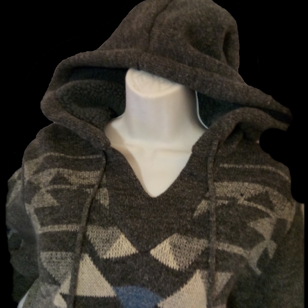 Lucky Brand Pullover Hoodie Sweater - Large
